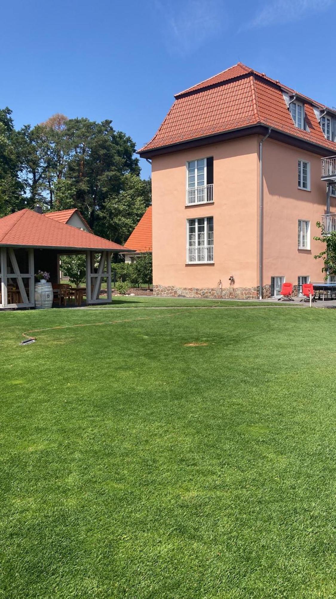 Haus Brandenburg Aparthotel Stechlin Exterior photo